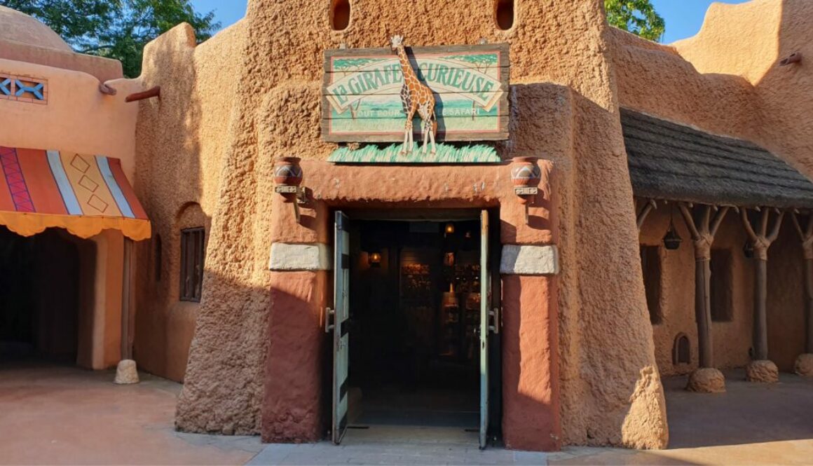 Rapportez un trésor des boutiques d’Adventureland et prolongez votre aventure !