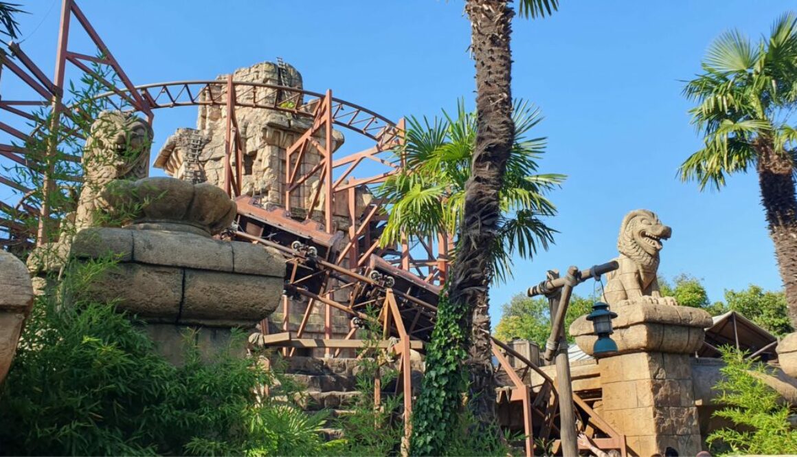 L’aventure vous attend dans Indiana Jones et le Temple du Péril, le coaster culte d’Adventureland !