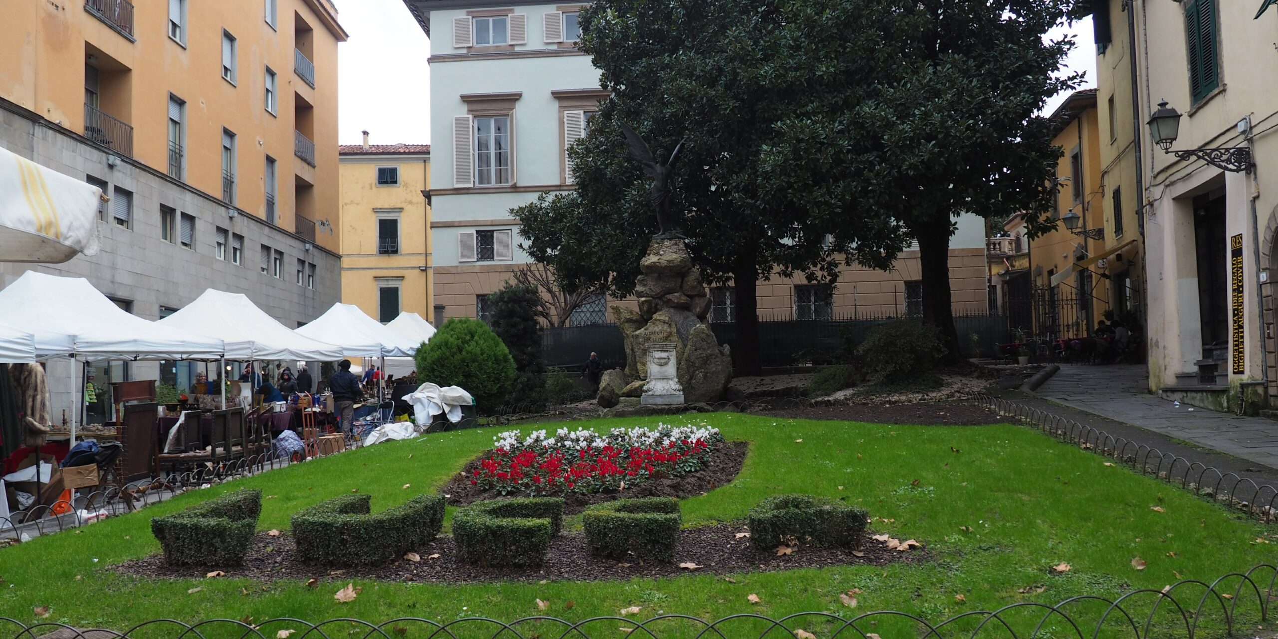 Lucques