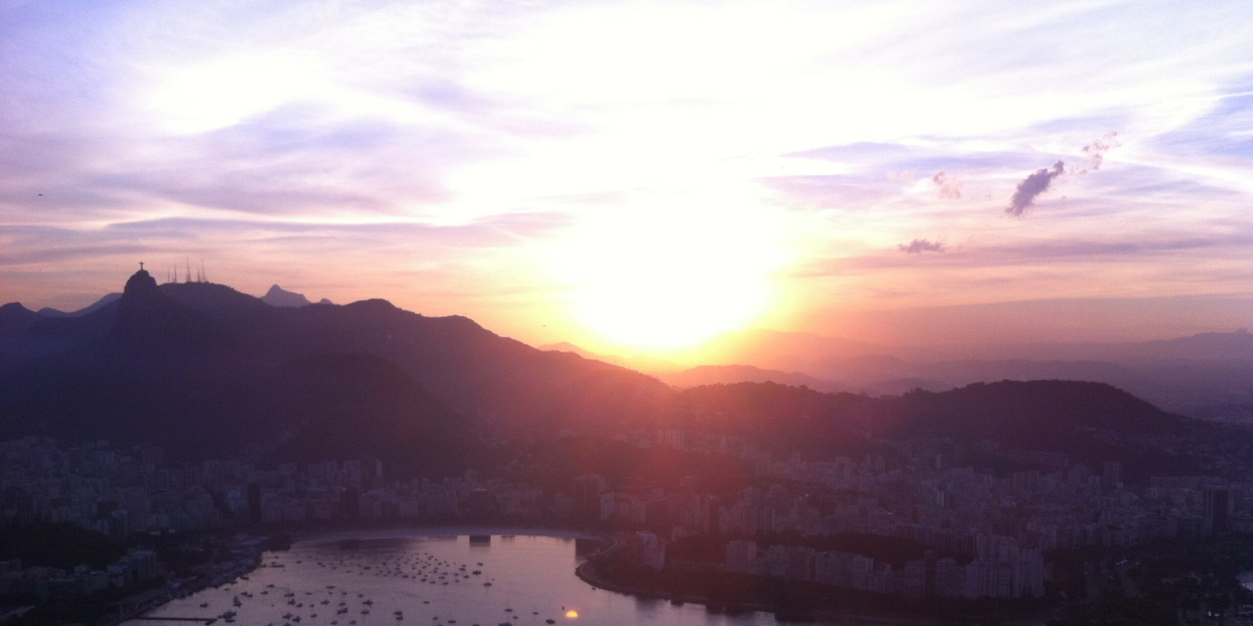 Road Trip Urbain à Rio de Janeiro : un itinéraire entre plages, culture et patrimoine