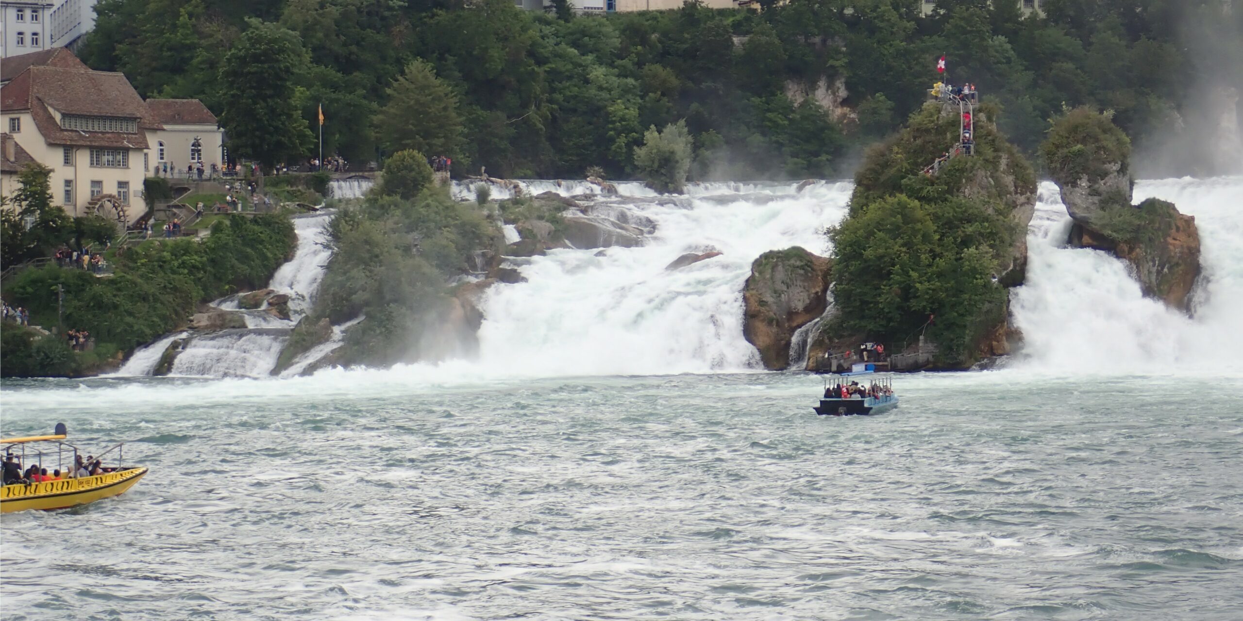 Rheinfall (chutes du Rhin)