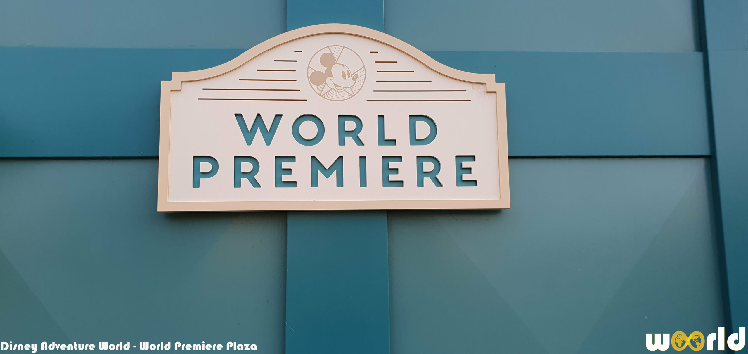 Disney Adventure World - World Premiere Plaza (11)_woorld Disney Adventure World - World Premiere Plaza (11)_woorld