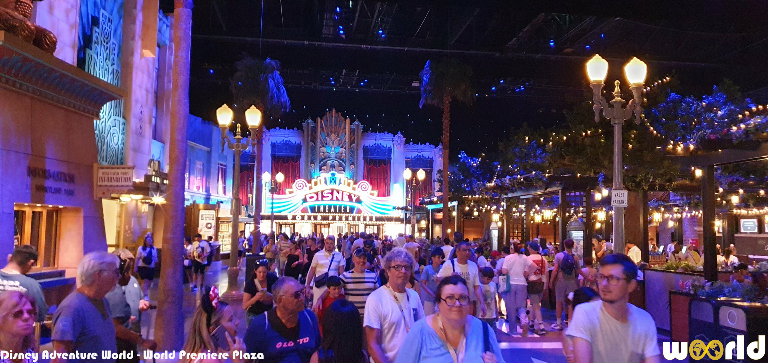 Disney Adventure World - World Premiere Plaza (14)_woorld Disney Adventure World - World Premiere Plaza (14)_woorld