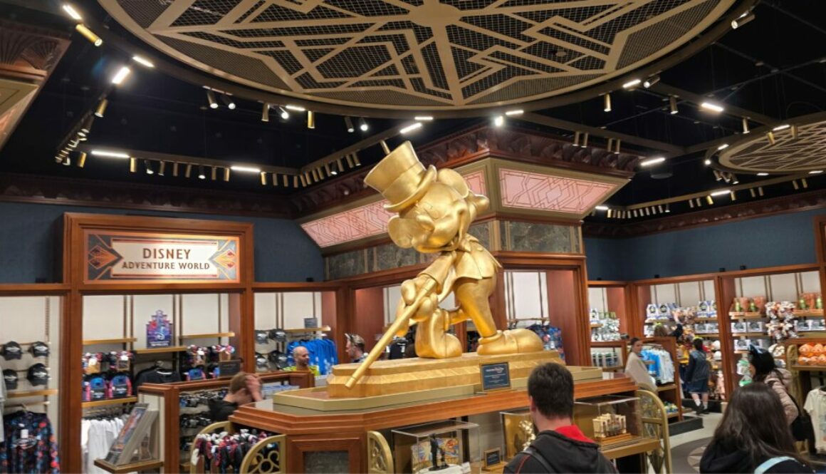 Disney Adventure World - World Premiere Plaza - Boutiques