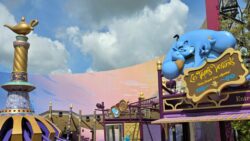 Les Tapis Volants - Flying Carpets Over Agrabah