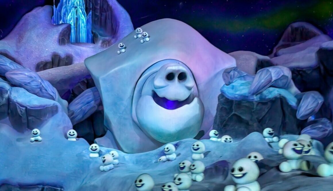 Disney Adventure World - World of Frozen - Frozen Ever After