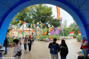 Disney Adventure World - Worlds of Pixar (5)-woorld Disney Adventure World - Worlds of Pixar (5)-woorld